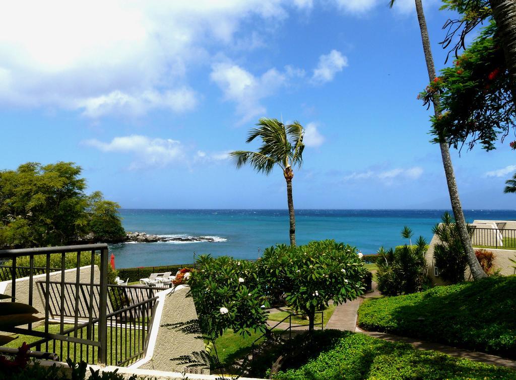 Condos At Napili Point Лахайна Экстерьер фото