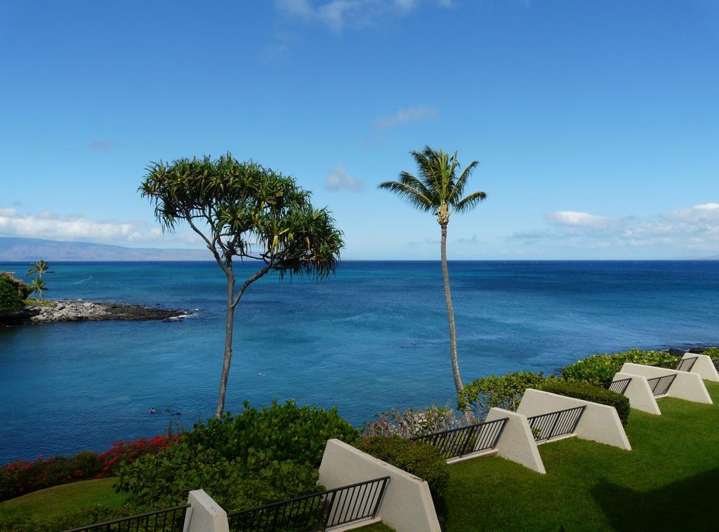Condos At Napili Point Лахайна Экстерьер фото